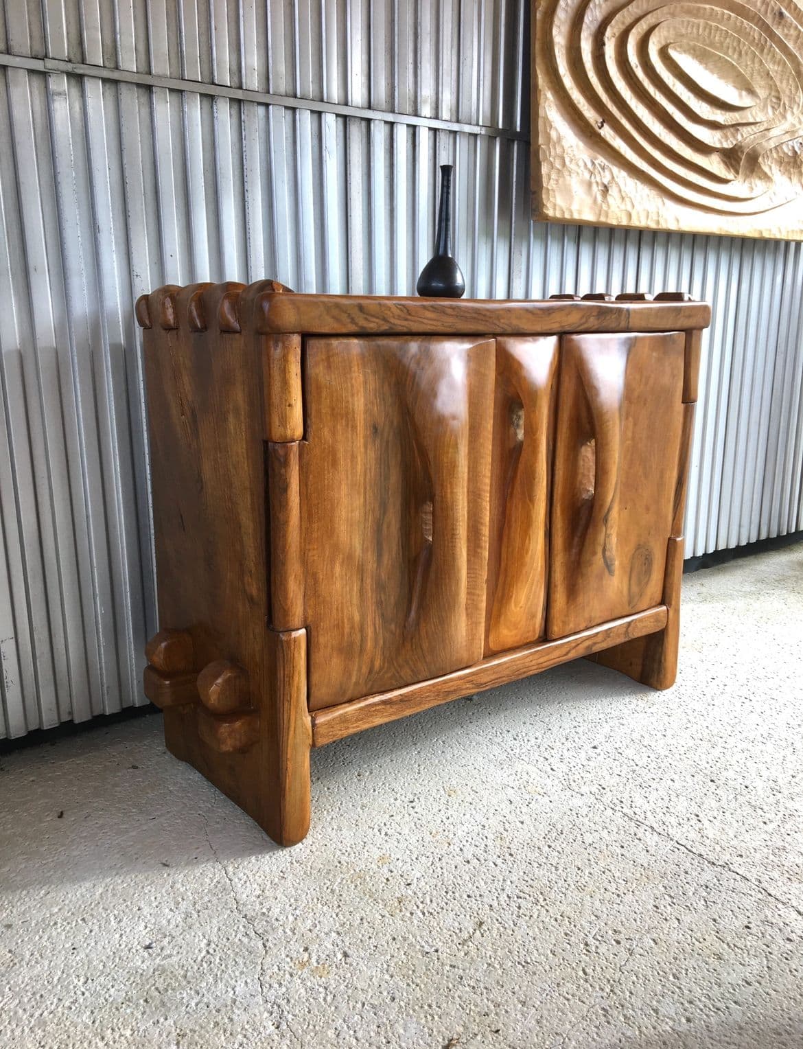 Commode en noyer 
